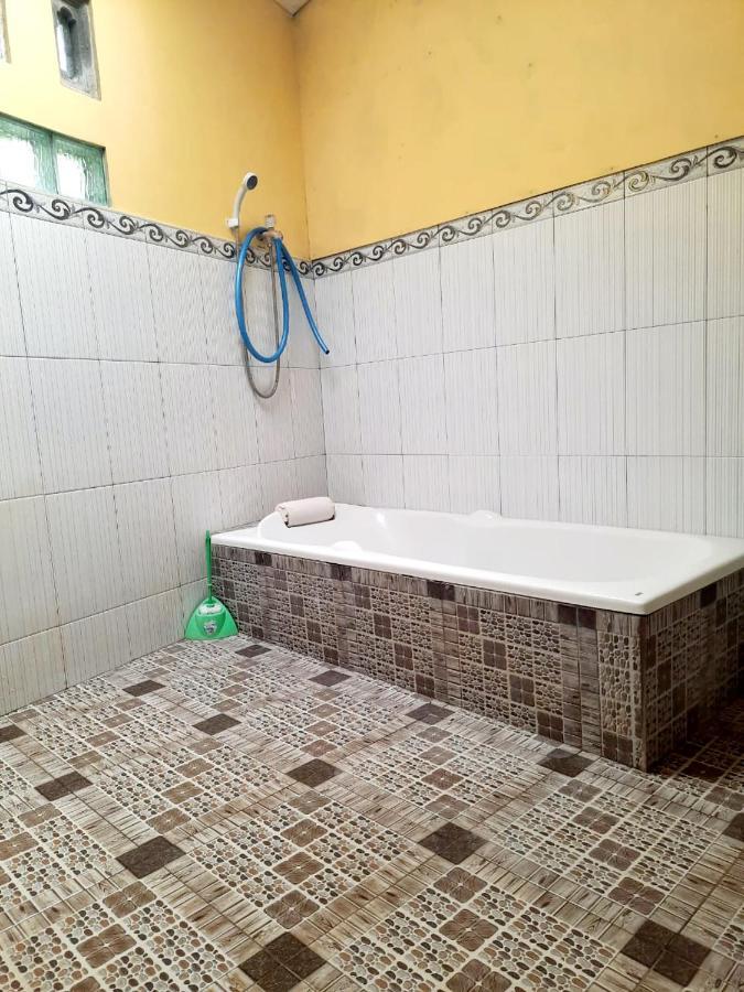 Anindya House Villa Magelang Bagian luar foto